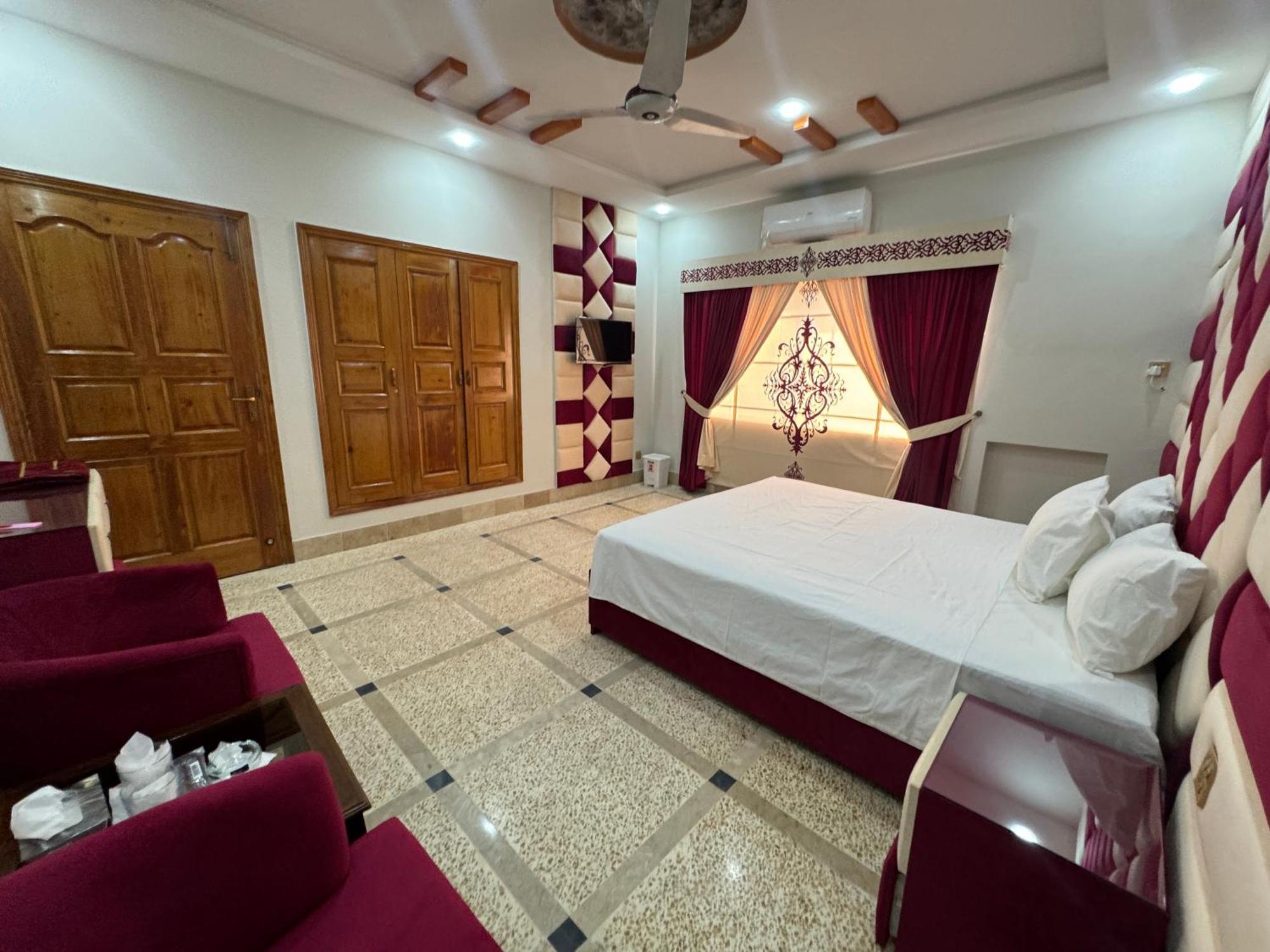 Royal Executive Inn Guest House Islamabad Bagian luar foto