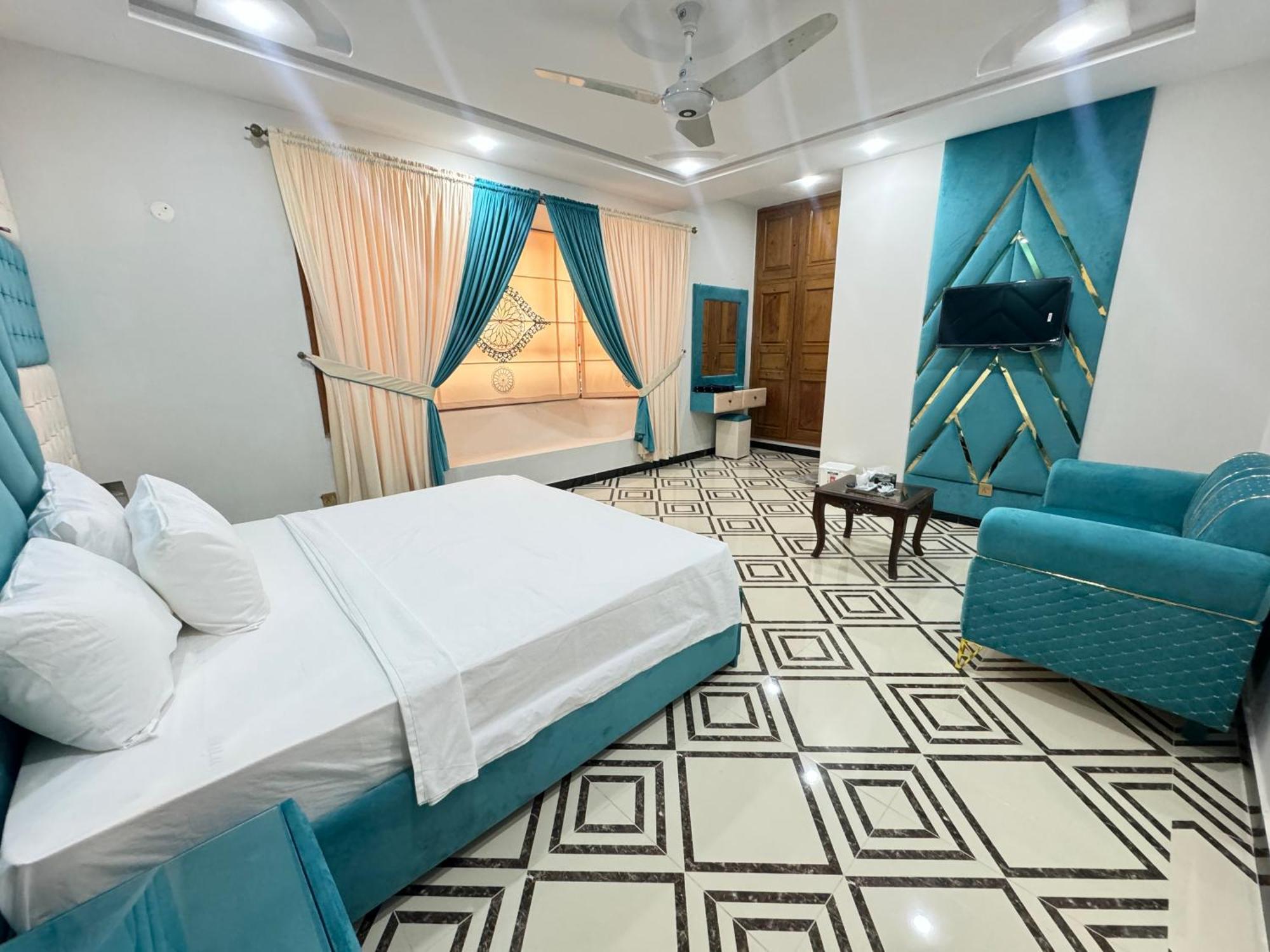 Royal Executive Inn Guest House Islamabad Bagian luar foto